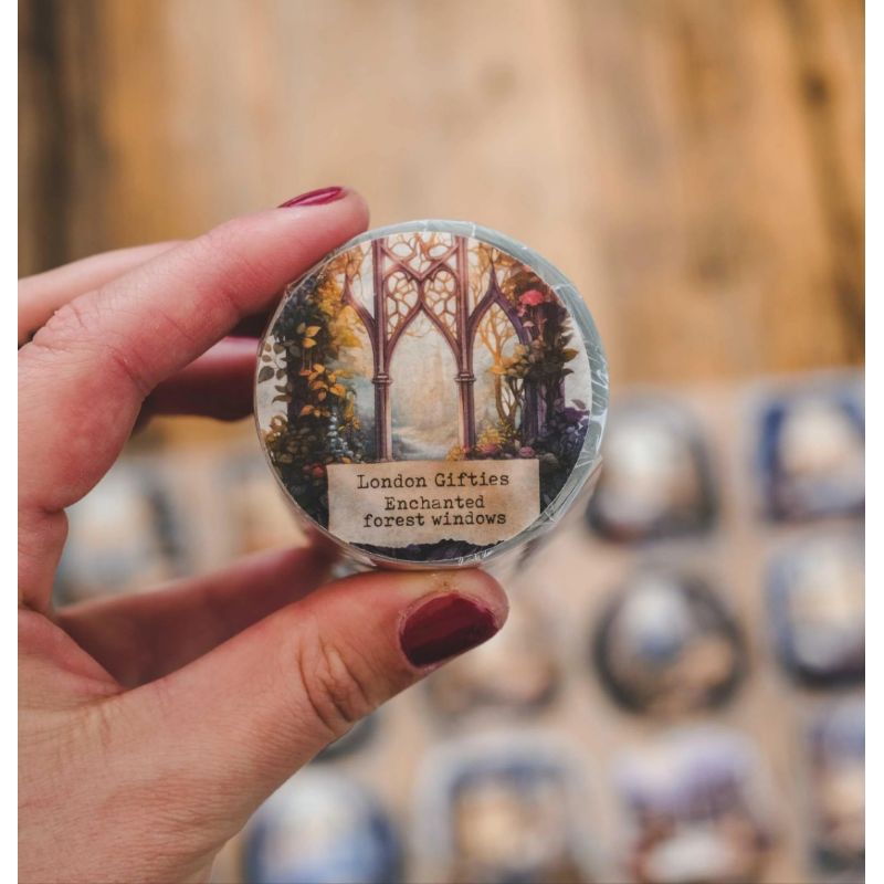 

London Gifties Enchanted Forest Windows PET (Loop)