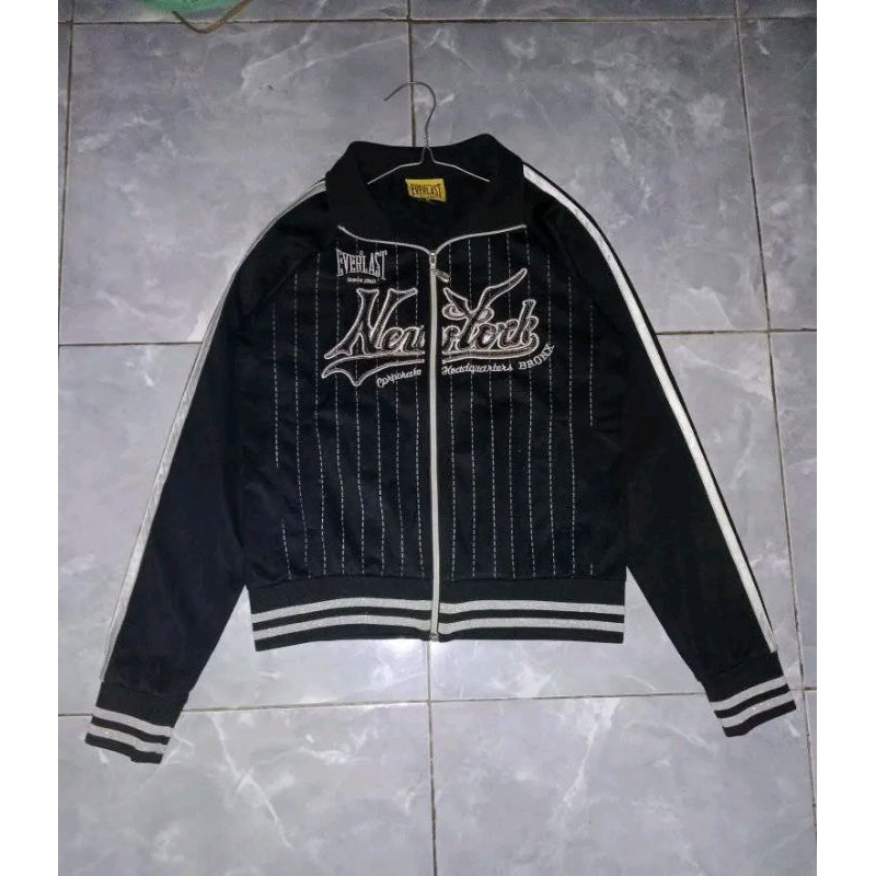 varsity everlast