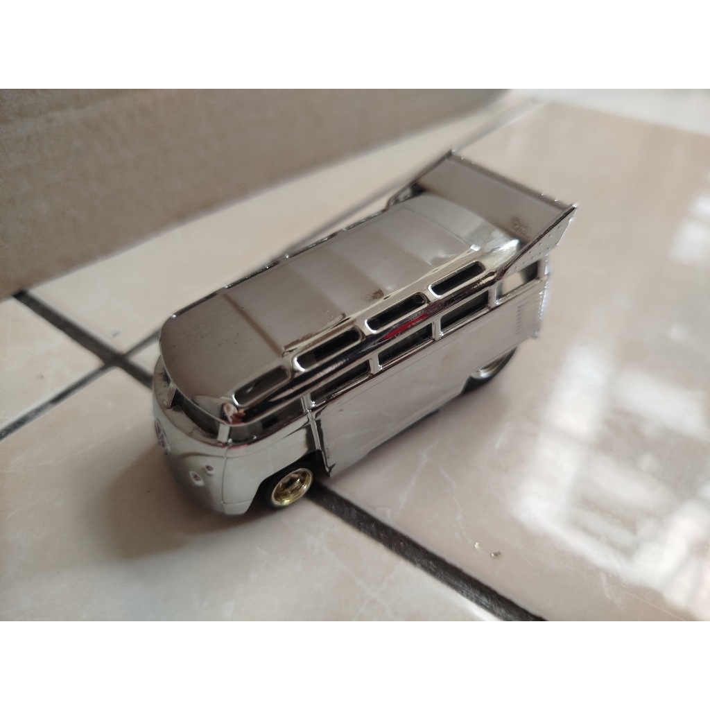 HOTWHEELS LOOSE CUSTOM HONGKONG DIECAST CLUB - VOLKSWAGEN DRAG BUS 07