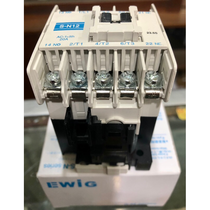 EWiG Magnetic Contactor / Kontaktor SN-12 AC-220V