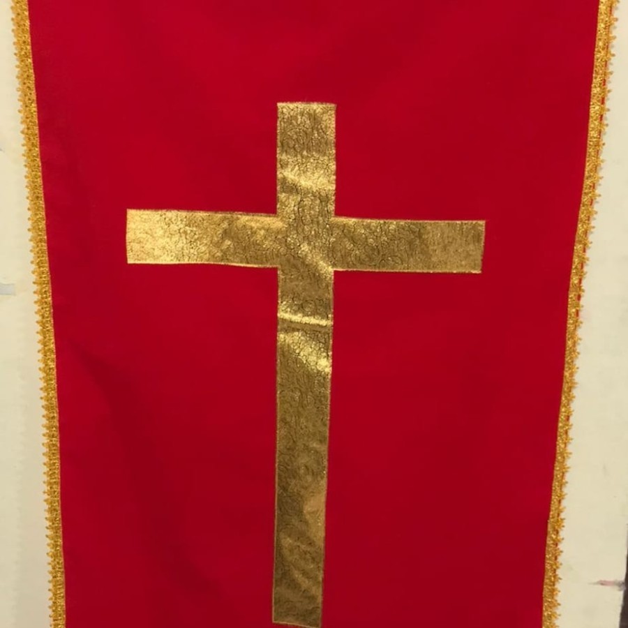 TUTUP MIMBAR GEREJA / TAPLAK MIMBAR GEREJA WARNA MERAH