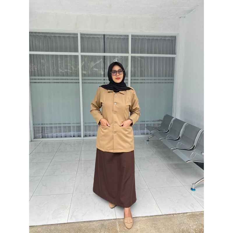 Atasan Pramuka Pembina Wanita/Baju Pramuka Guru