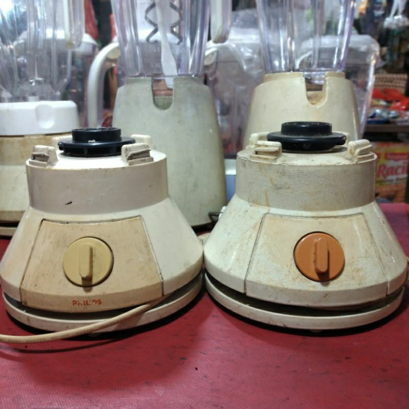 PHILIPS HOLLAND type HR2815/A model lama second