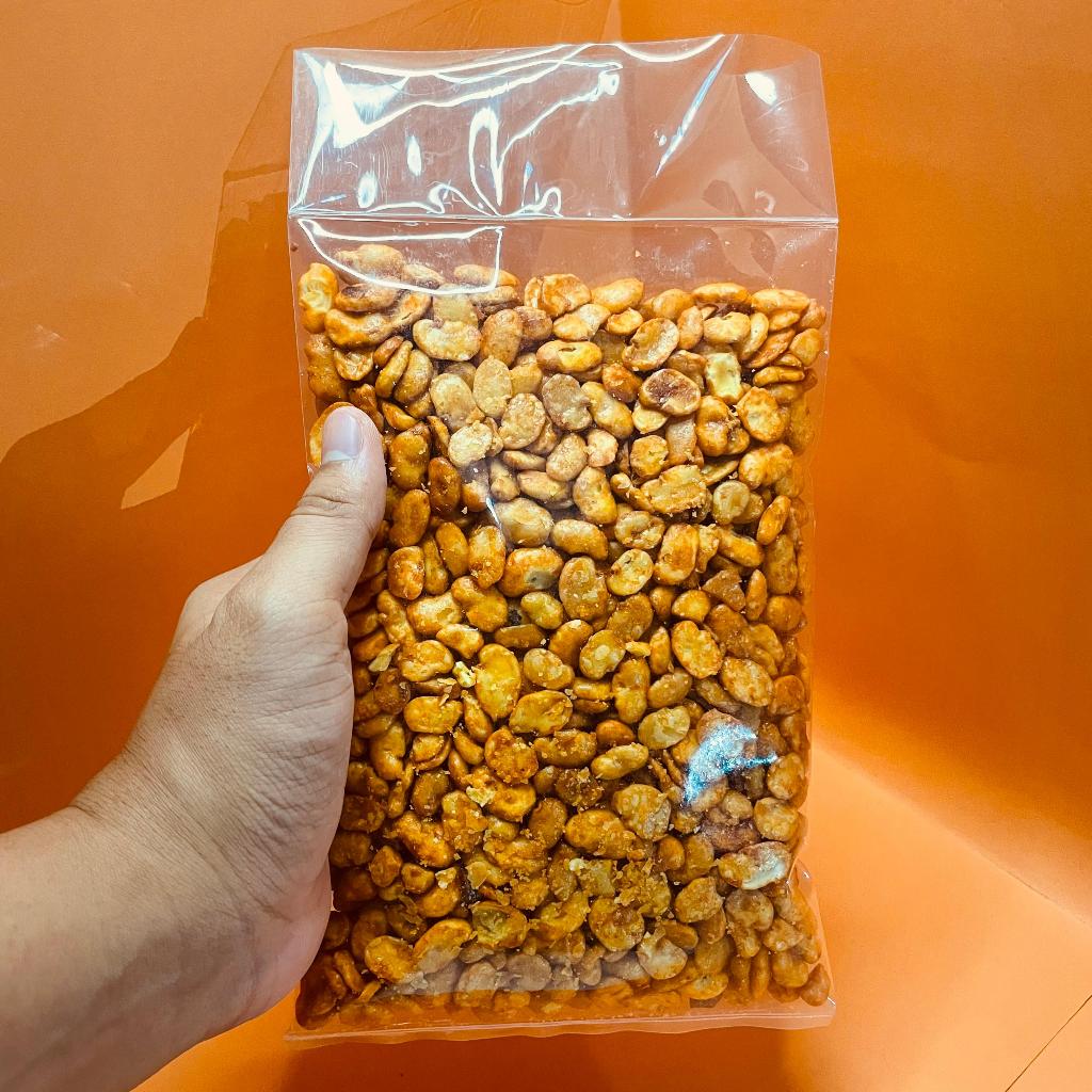 

Maknyuss1 Kacang Koro Kupas Pedas Premium - Kacang Koro Pedas Balado 300Gr
