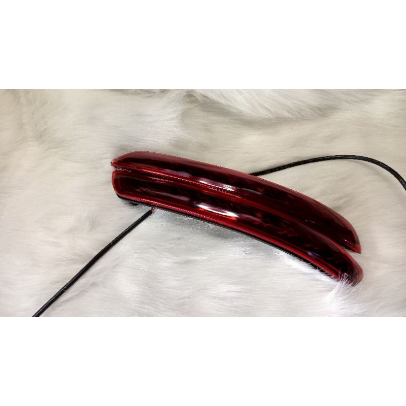 LAMPU REFLEKTOR BELAKANG INOVA 2004-2015