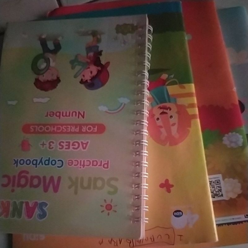 

atk, buku sekolah anak