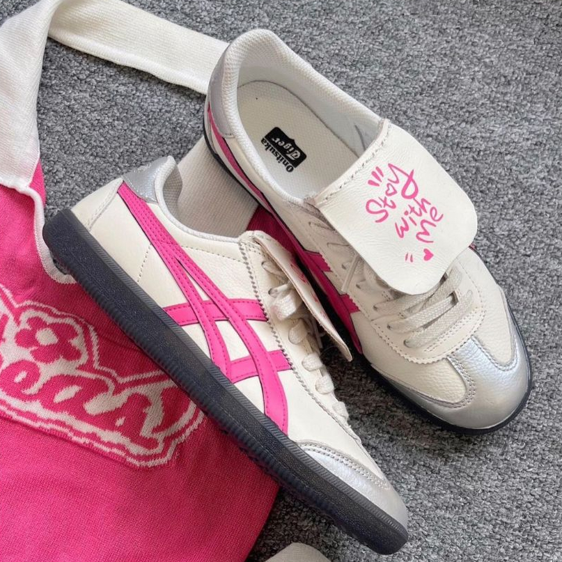 Sepatu Onitsuka Tiger Tokuten Pink Stay With Me Sneakers Wanita