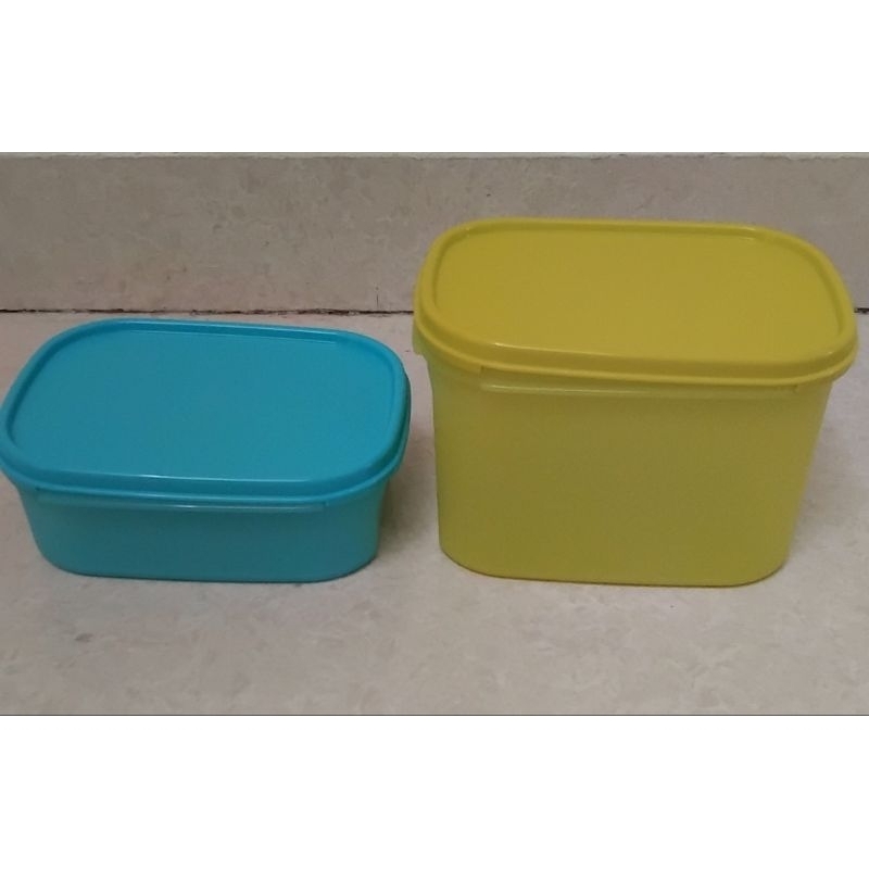 (harga satuan) asli tupperware.Set Box bekal makan anak / rectangular / rantang click to go satuan /