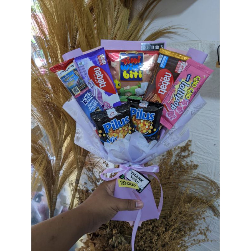 

Buket Snack Mini A | Buket Wisuda | Kado | Buket Murah