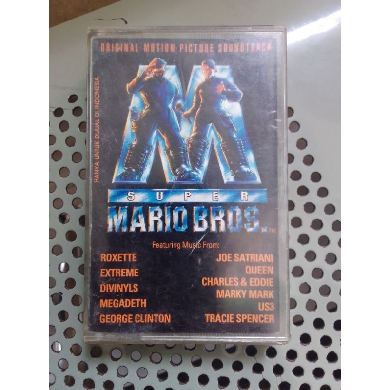 kaset pita "super mario bros"