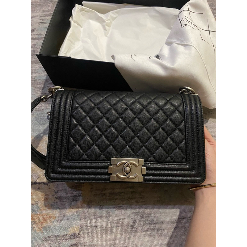 Chanel Boy medium size black