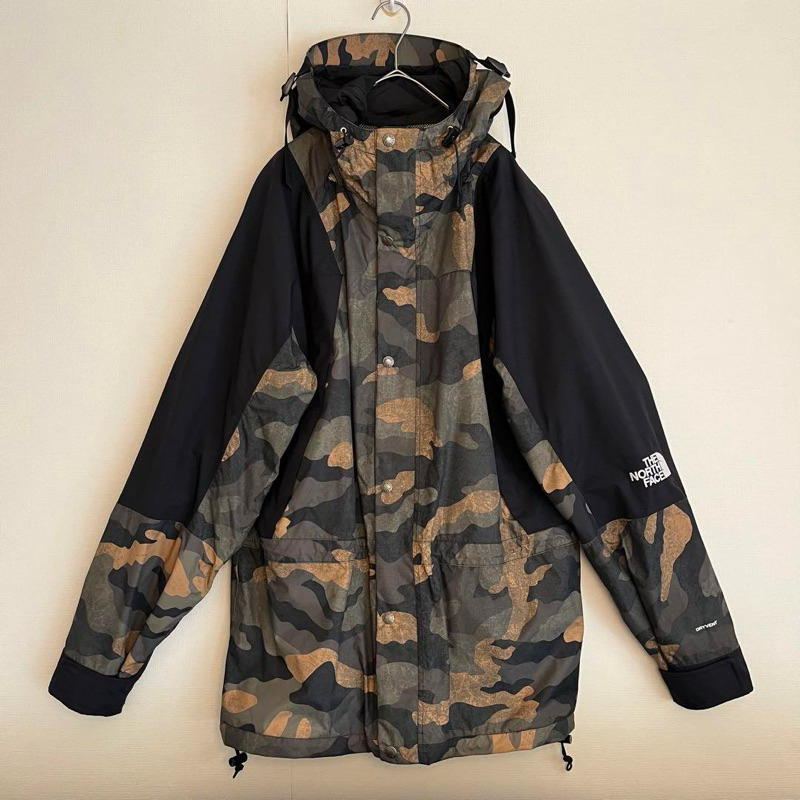 Jaket The north Face Camo