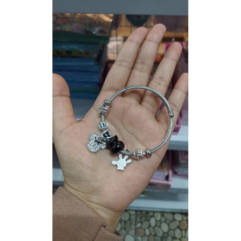 Gelang Pandora Mickey Mouse