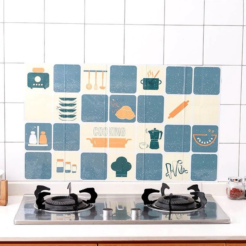 Wall Stiker Dinding Dapur Anti Minyak Bahan Alumunium Foil Motif Karakter / Wallpaper Sticker Dekora