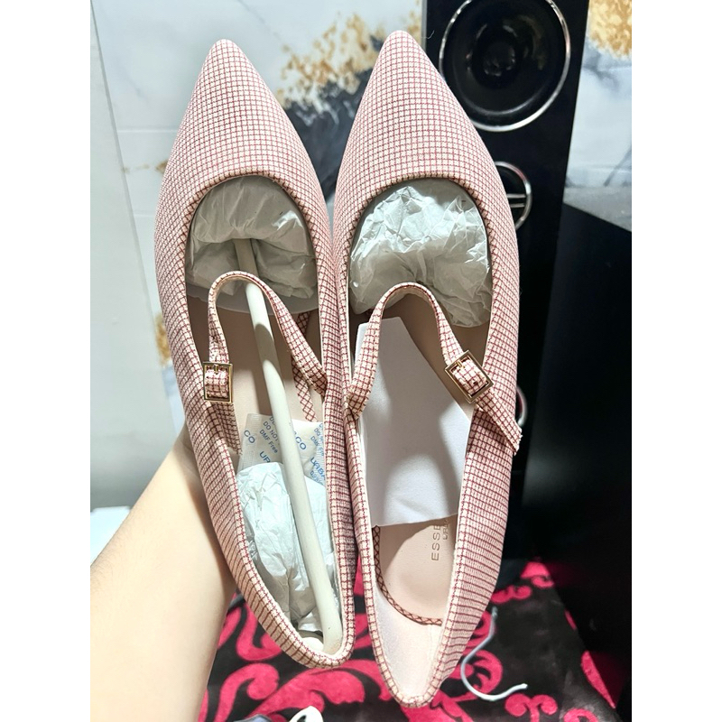 Flat shoes Urban n Co urban&co