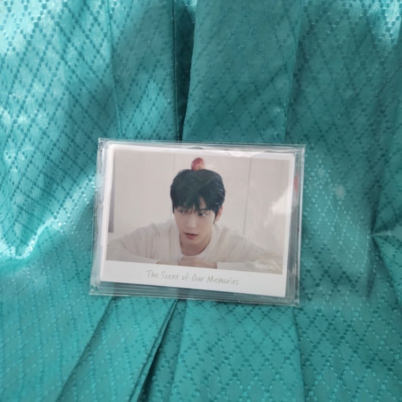 

Postcard TxT x Kundal - The Scent of our Memories