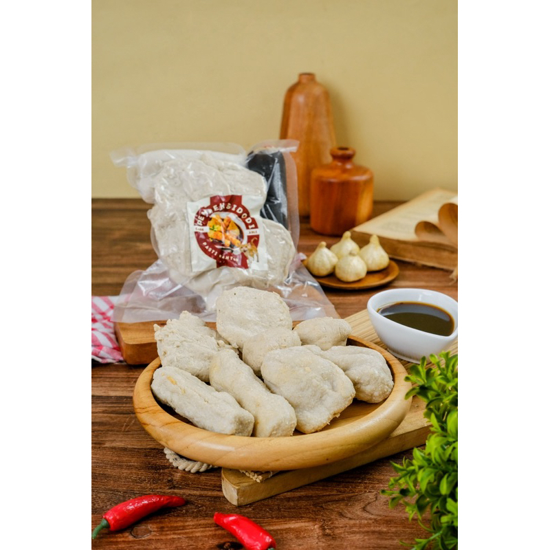 

Pempek palembang isi 10pc / pempek premium / pempek campur / pempek sidodi