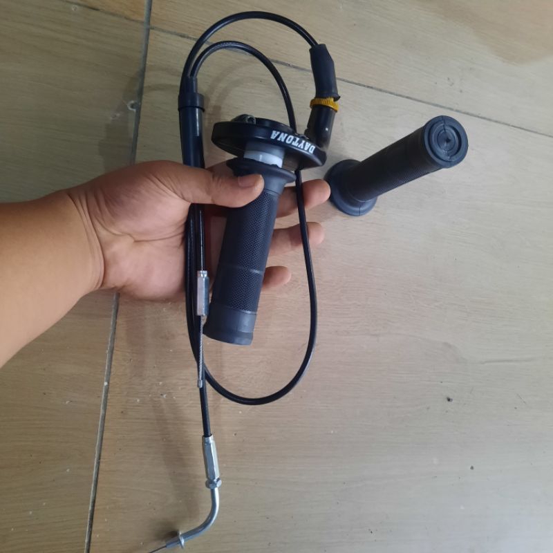 gas spontan fizr model daytona kabel hitam 2 cabang pnp fizr 2tak