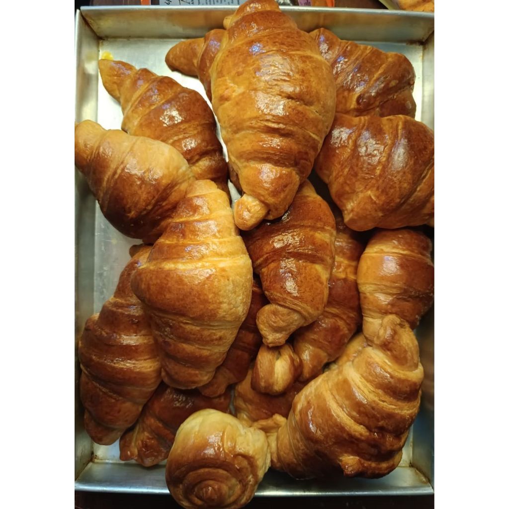 

CROISSANT PLAIN ALL SIZE PREMIUM BY SUCRE/ OLEH OLEH KHAS BOGOR