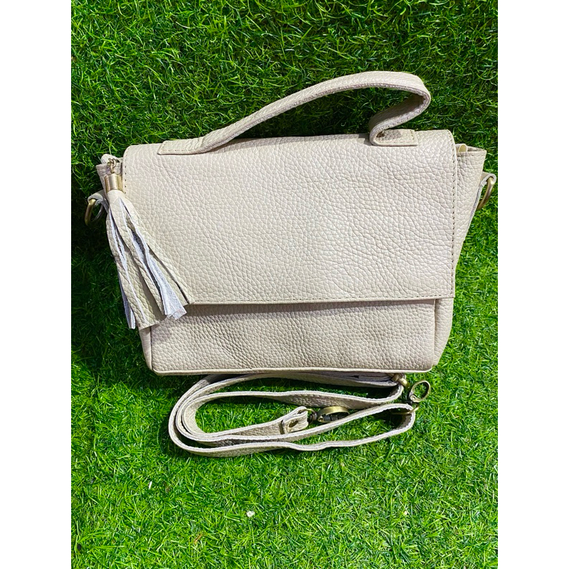 Tas Ala LV Kulit Asli