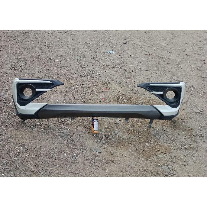 Spoiler Bumper depan Rush GR 2022 putih