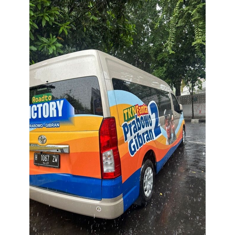 sticker branding | cetak stiker meteran | branding mobil | stiker mobil