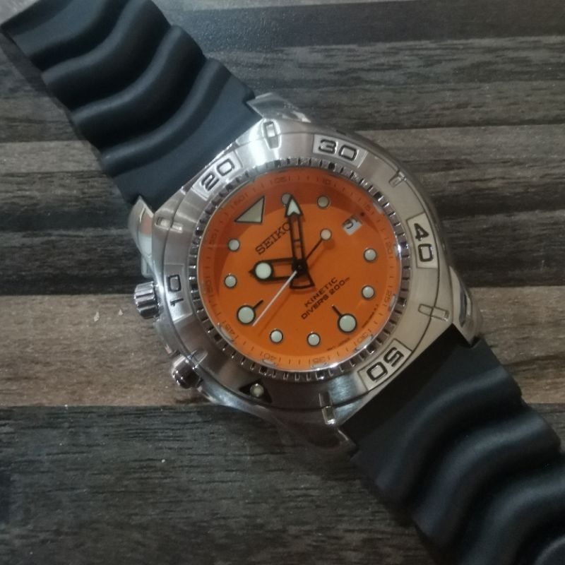 jam tangan seiko diver big boss kinetic orange dial