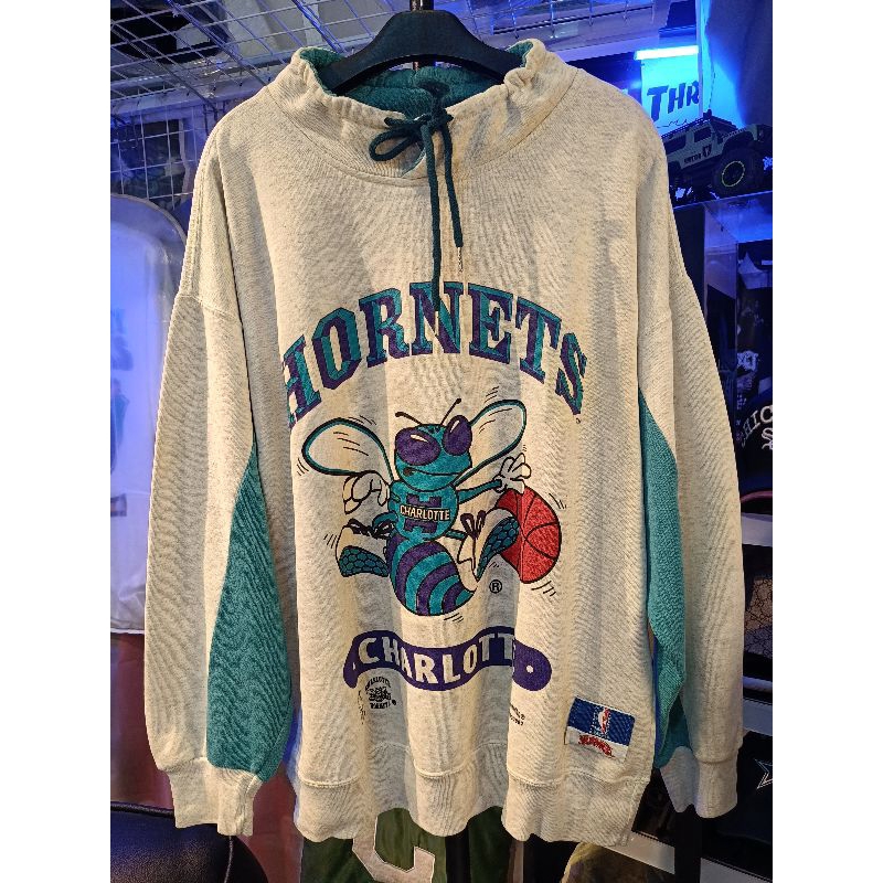 Crewneck NUTMEG USA Charlotte HORNETS vintage Second