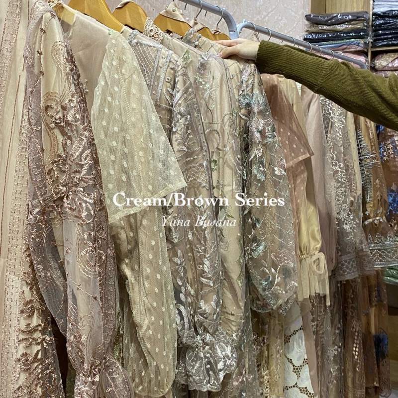 YUNA BUSANA - BROWN/CREAM OUTER DRESS BRUKAT KONDANGAN PREMIUM