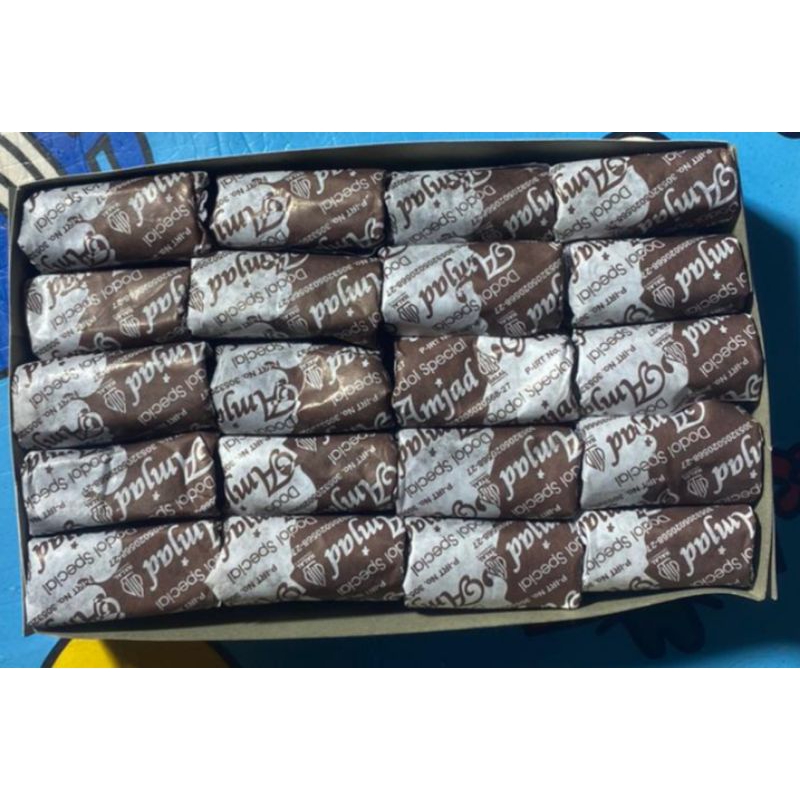 

Dodol garut original 1 kg (oleh oleh khas garut)