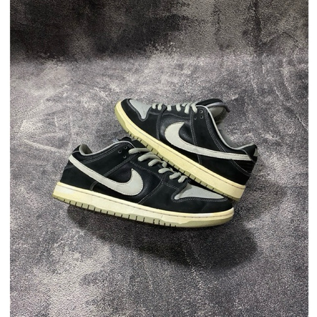 SEPATU SECOND NIKE SB DUNK LOW PRO J-pack shadow size 44