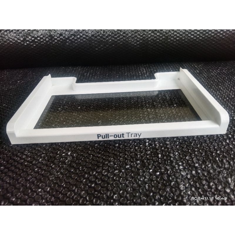 RAK IKAN DAN DAGING KULKAS LG 2 PINTU INVETER ORIGINAL