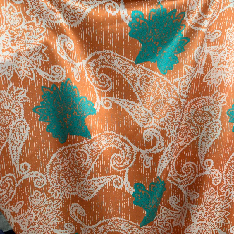 kain silk motif - kain satin silk premium - kain satin import