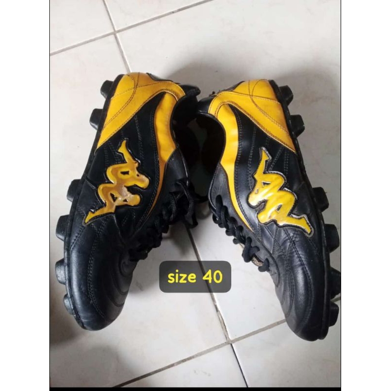 sepatu bola KAPPA DARA second size 40 insole 25