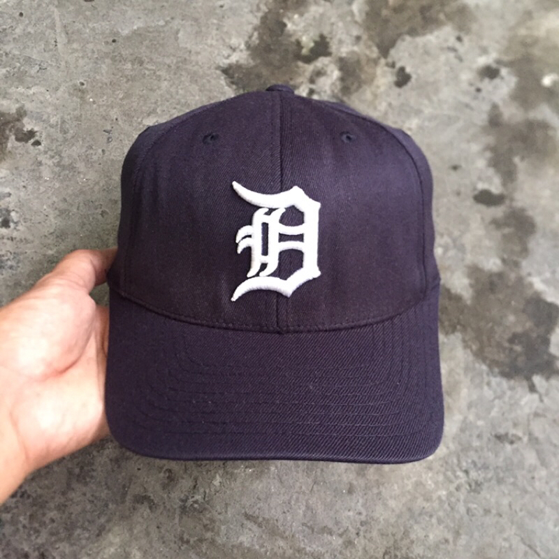 Topi Bekas Second MLB Logo D