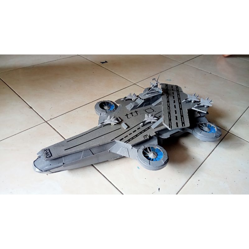 miniatur kapal induk terbang game modern warship model USS MUSK CVN-X