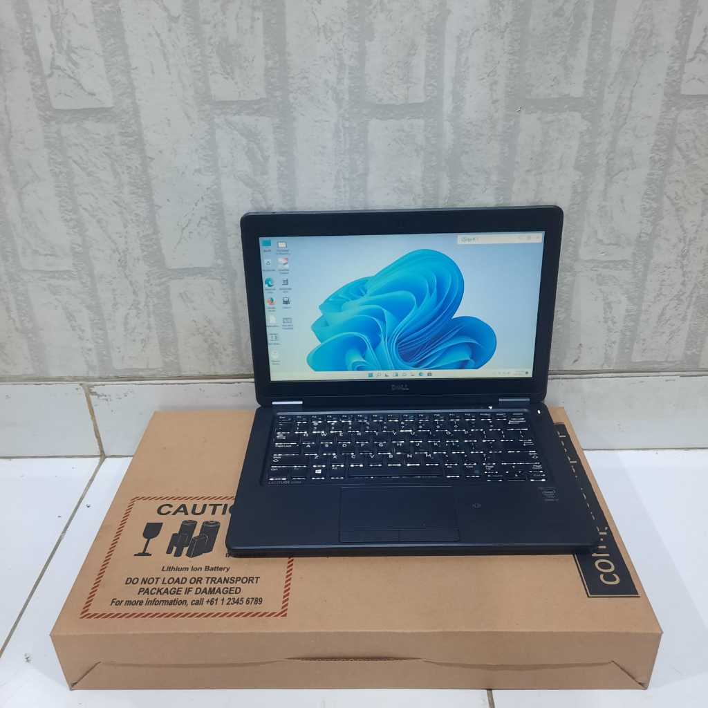 DELL E7250, Core i7-5600U, Ram 8Gb / 256Gb, HD Graphics 5500, #Backlight, Lengkap, Black