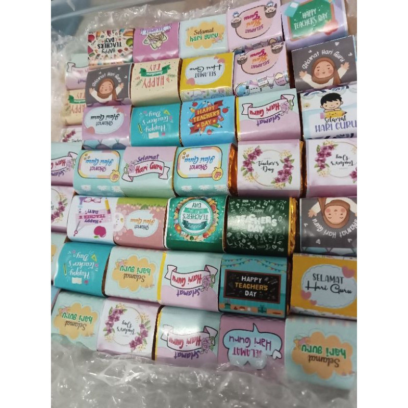

coklat dadu hari guru 1 kg