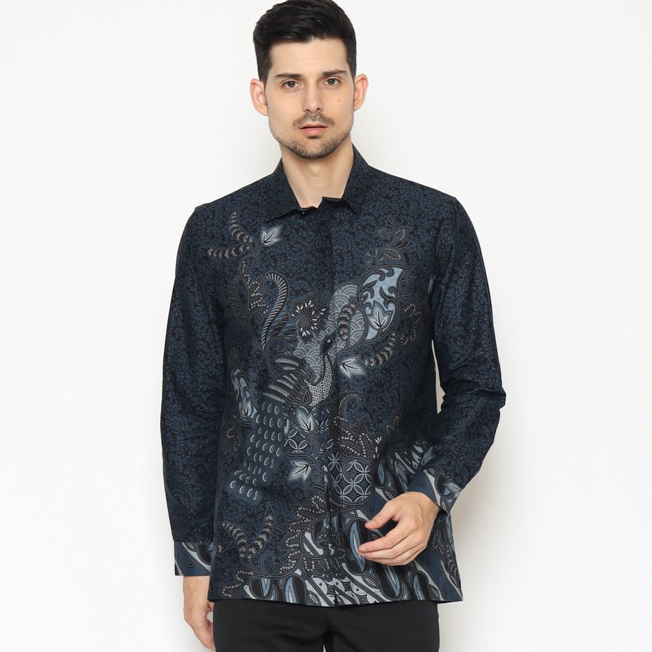 MAGINOT WANDRA Batik Slim Fit Lengan Panjang