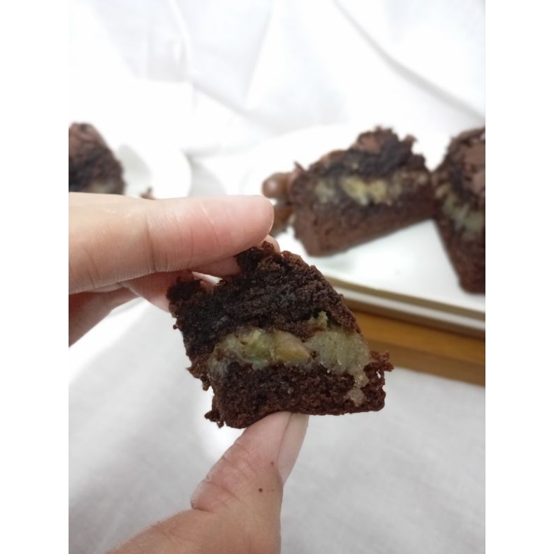 

BROWNIES Durian Legit - Chimi