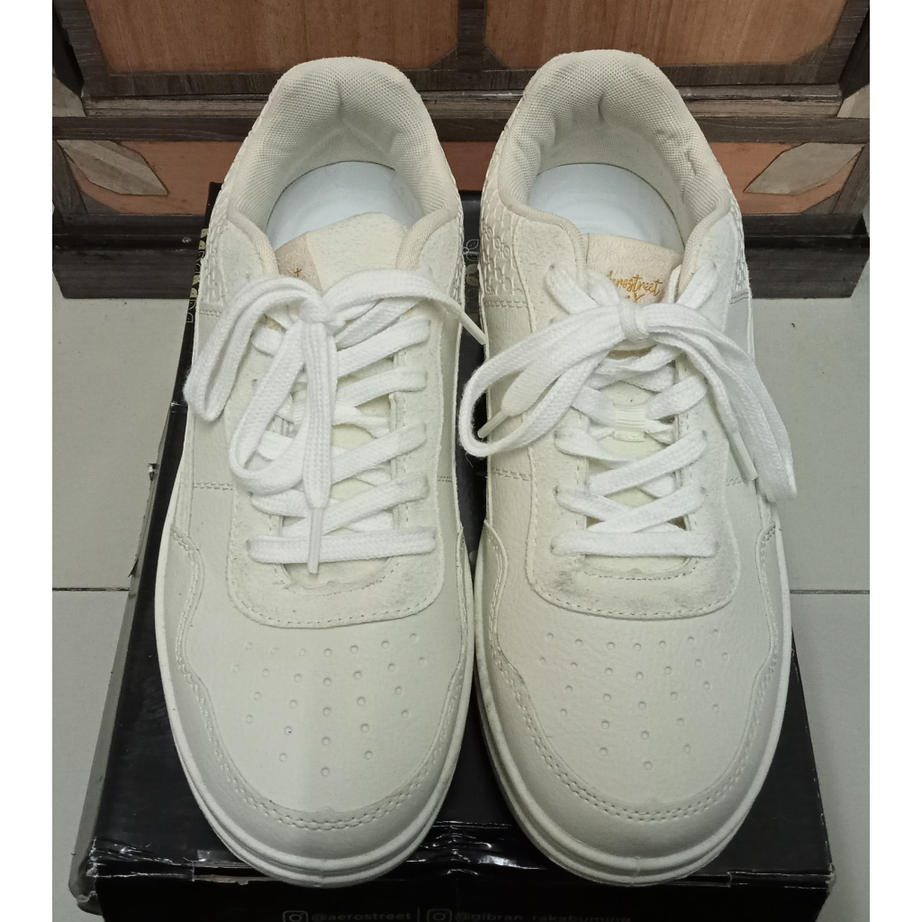 SEPATU AEROSTREET X GIBRAN BATIK SERIES 3 SIZE 43