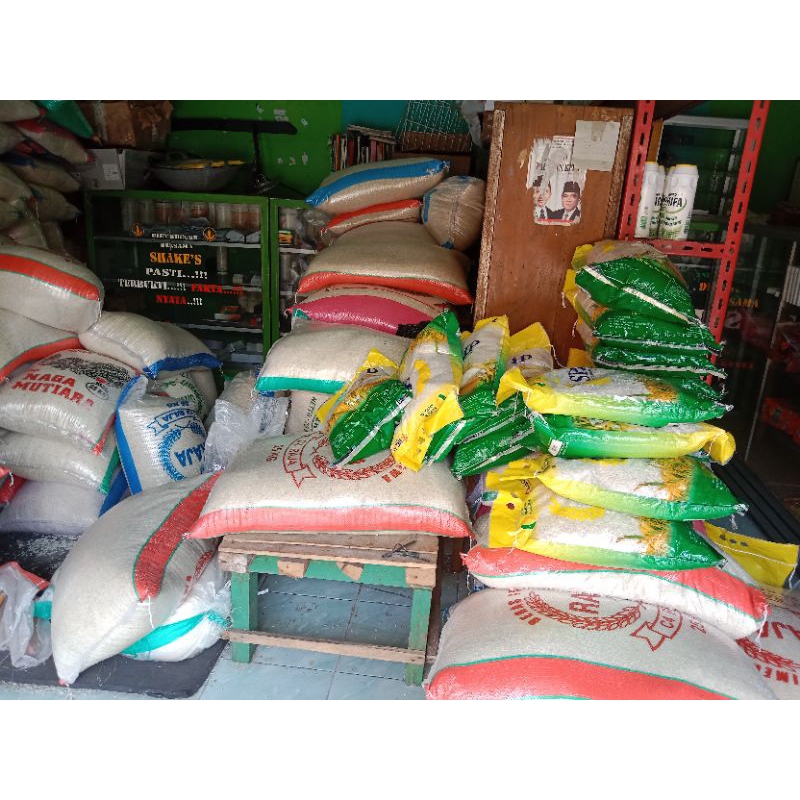 

Beras Aneka Merk | Beras Murah | Beras Istimewa | Beras Subsidi
