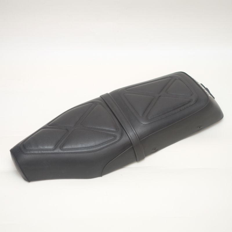 JOK SADEL YAMAHA V80 ROBOT SUPERDELUXE EXCELLENT ORIGINAL NOS ORI BARU