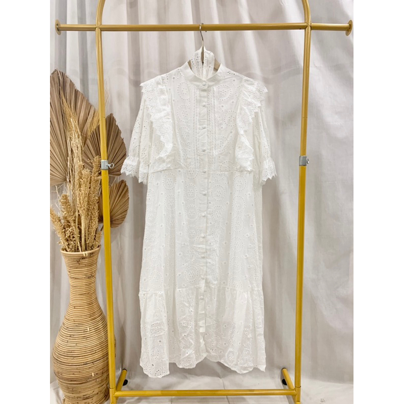 Gamis Bordir Anglaise Putih Wanita