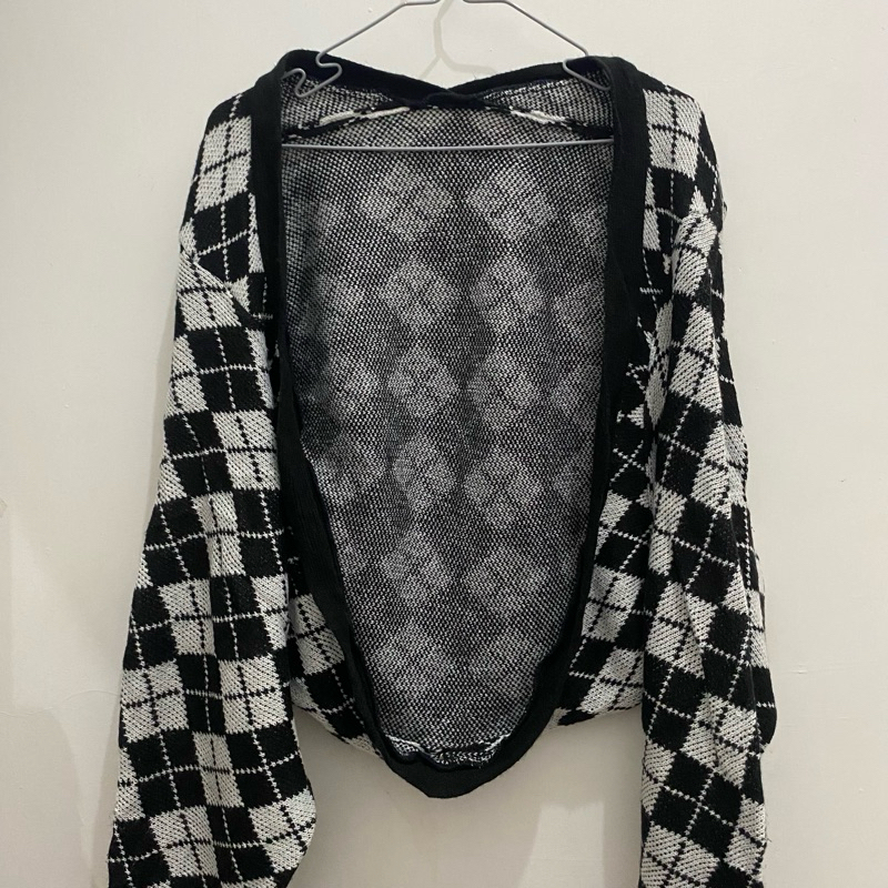 preloved balero rajut motif