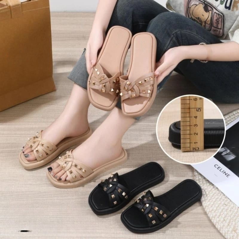 Sandal flat Wanita Import Bahan Karet Jelly Sandal Flat Empuk dan Nyaman Sandal Flat Harian