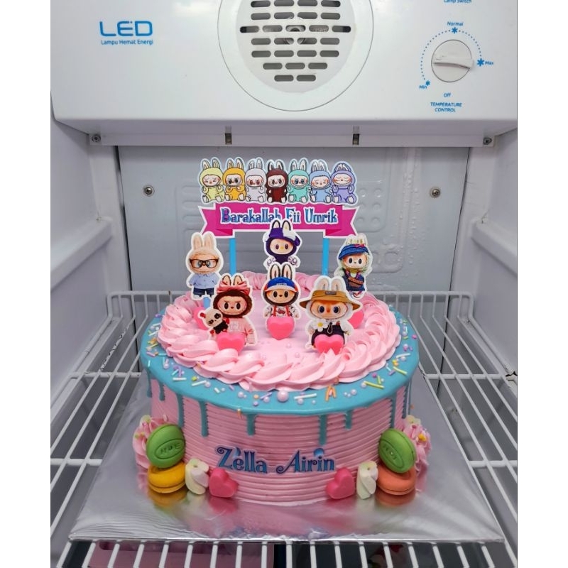 

Topper kue ulang tahun labubu