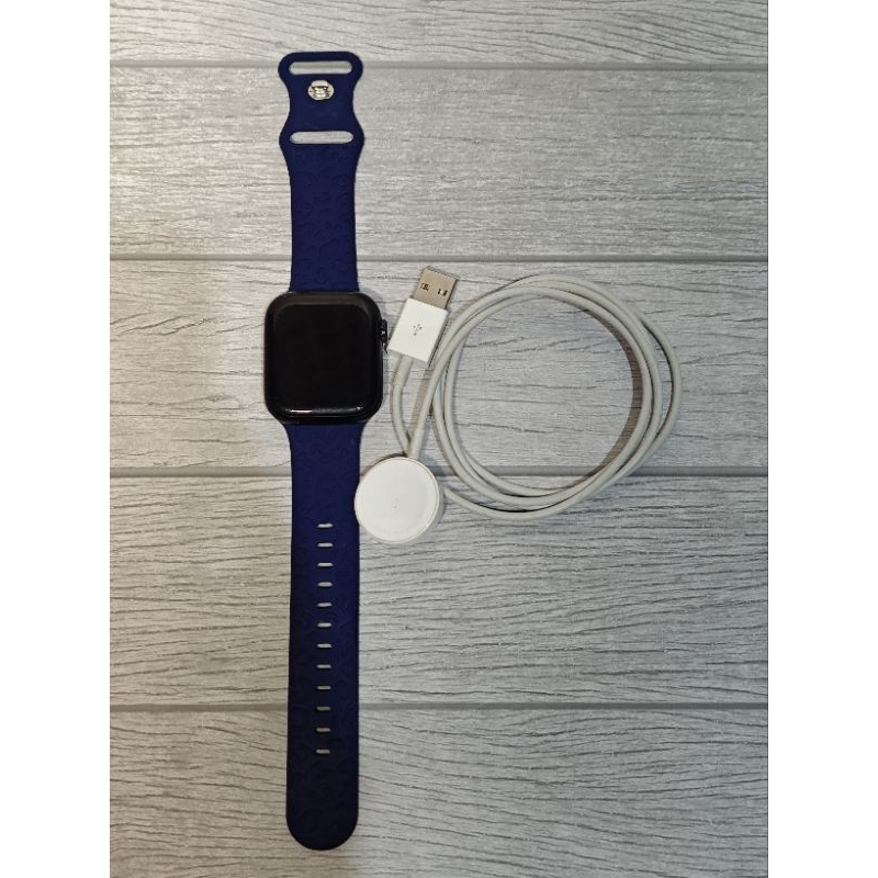 Apple watch 8