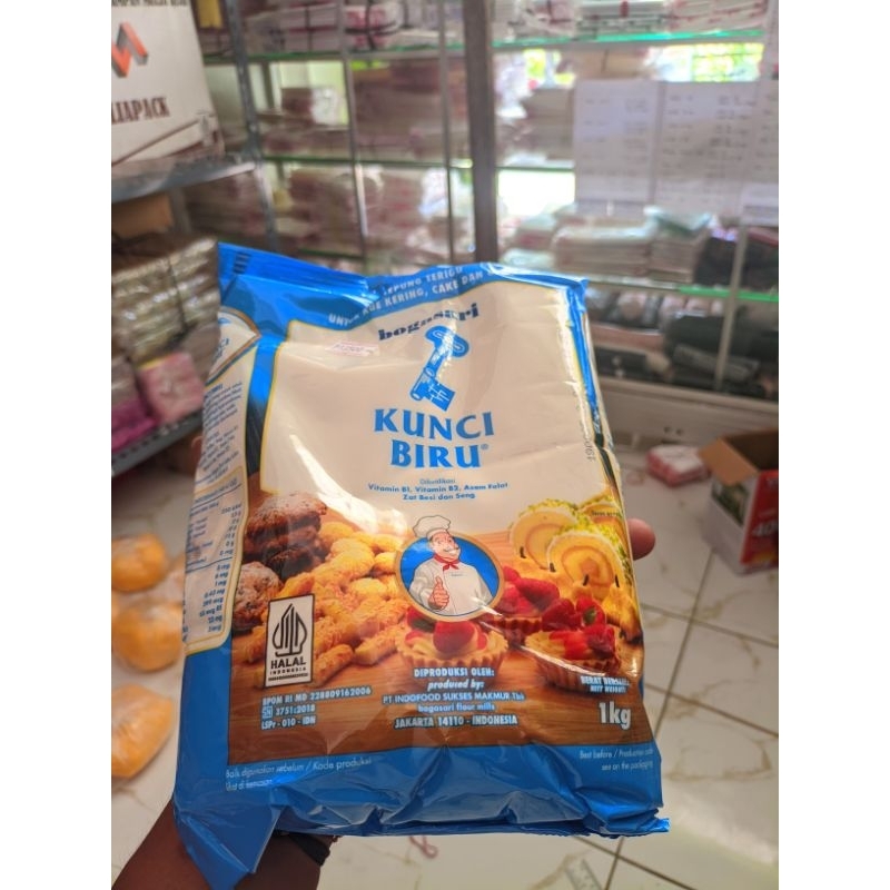 

Tepung Kunci Biru