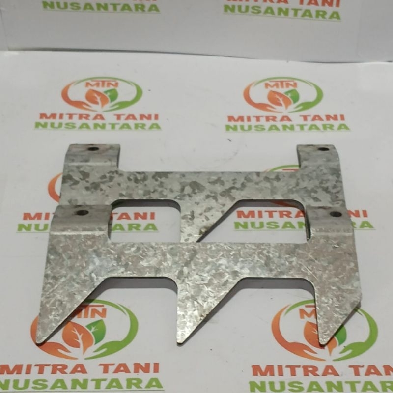 SIRIP BUAYA PISAU DC70 PENDEK (51550) COMBINE HARVESTER | SPARE PART | KUBOTA | SPAREPART